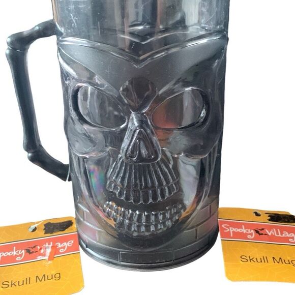 NEW Spooky Village 2013 Skull Mug Drink Cups! Lot of 5 Spook Up Your Party! - Picture 7 of 13